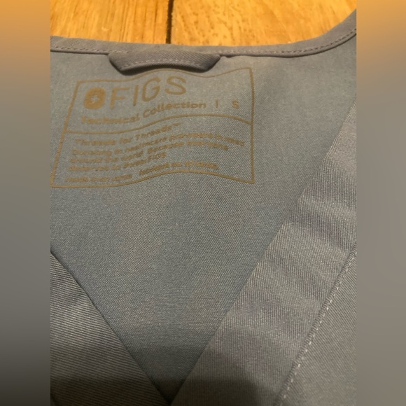 Figs Catarina Scrub Top Ceil Blue - Picture 4 of 4